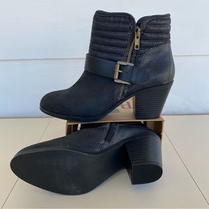 Relativity Re-Bronson Heeled Ankle Fashion Boot Shoe Black Women’s 8